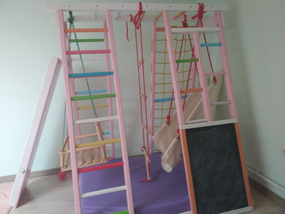 Дитячий майданчик