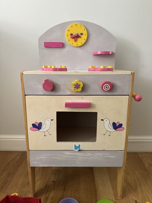 Kuchenka dla dzieci z zestawem akcesoriow