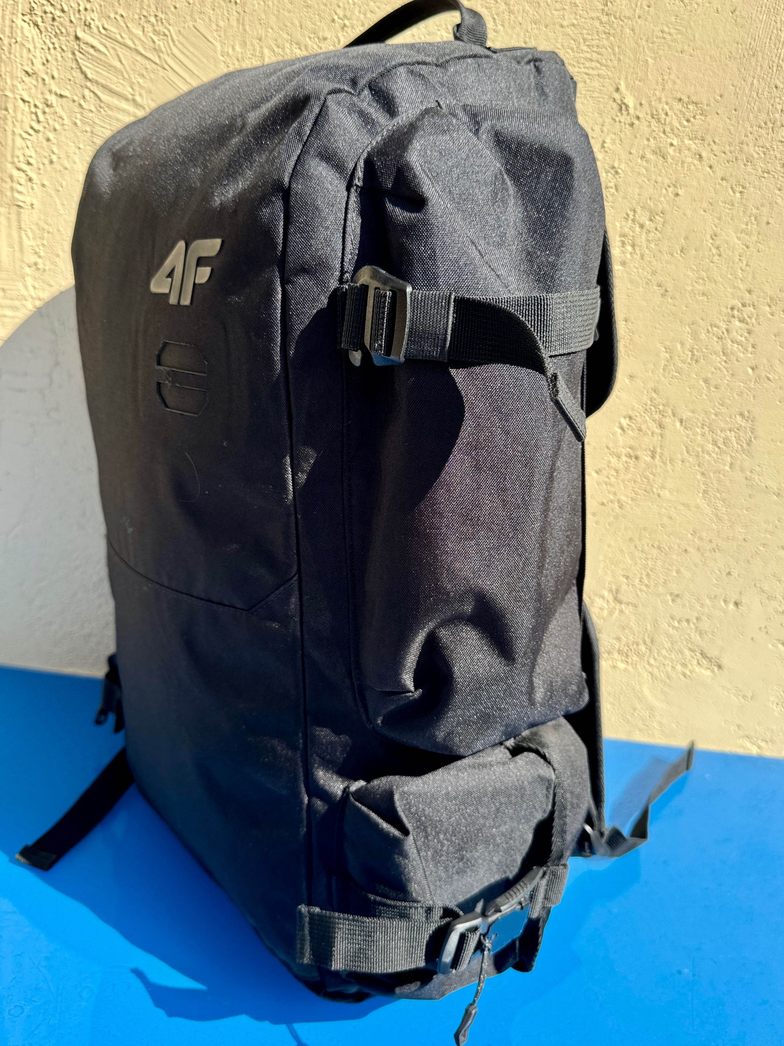 4F plecak miejski treningowy motocyklowy