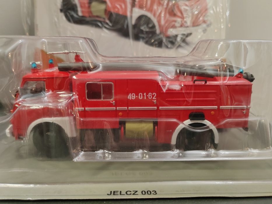 Kultowe ciężarówki PRL-u DeA nr 102 Jelcz 003 model 1:43