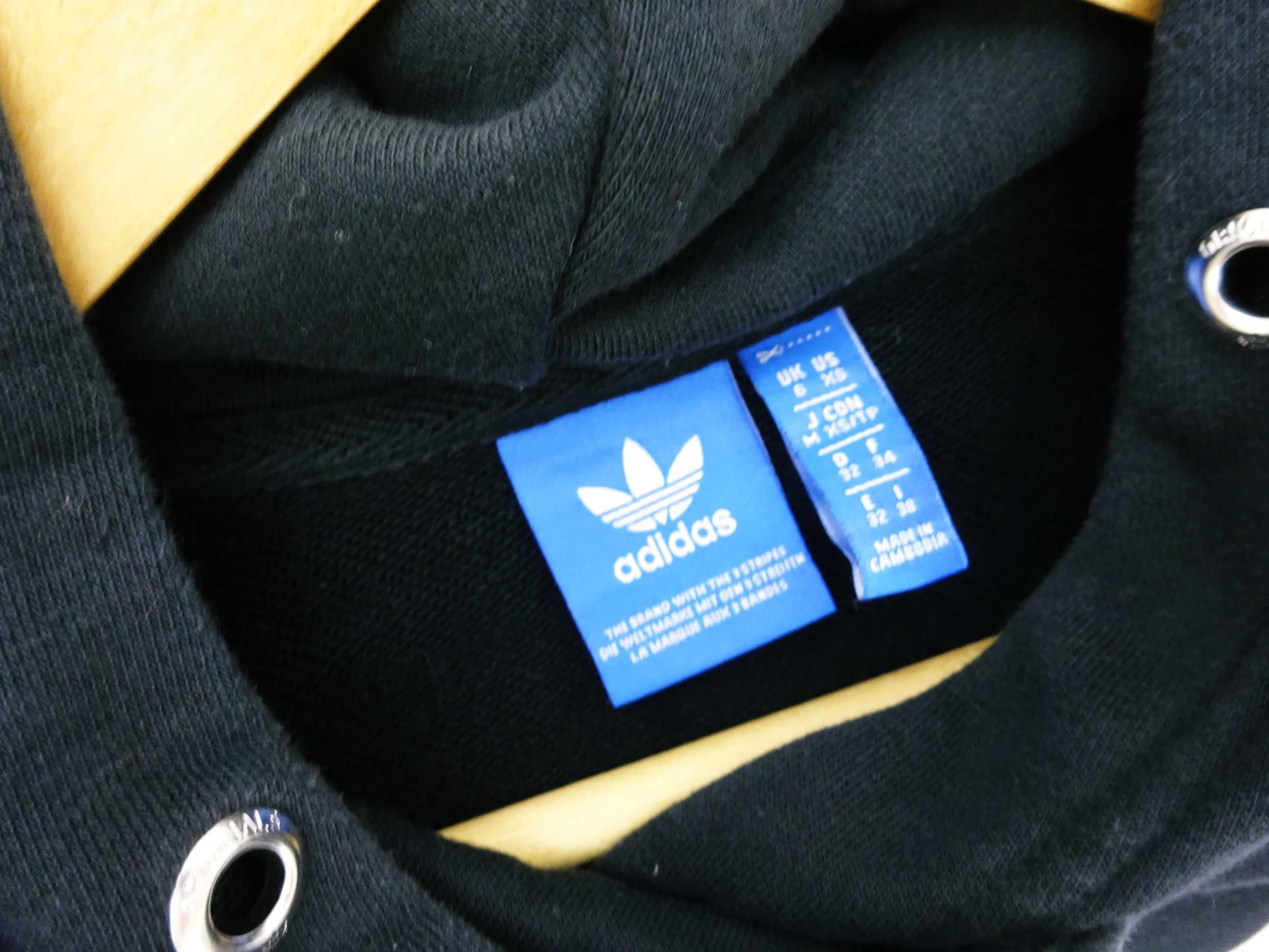 CB8 Dresowa bluza damska Adidas czarna klasyczna oversize L 40