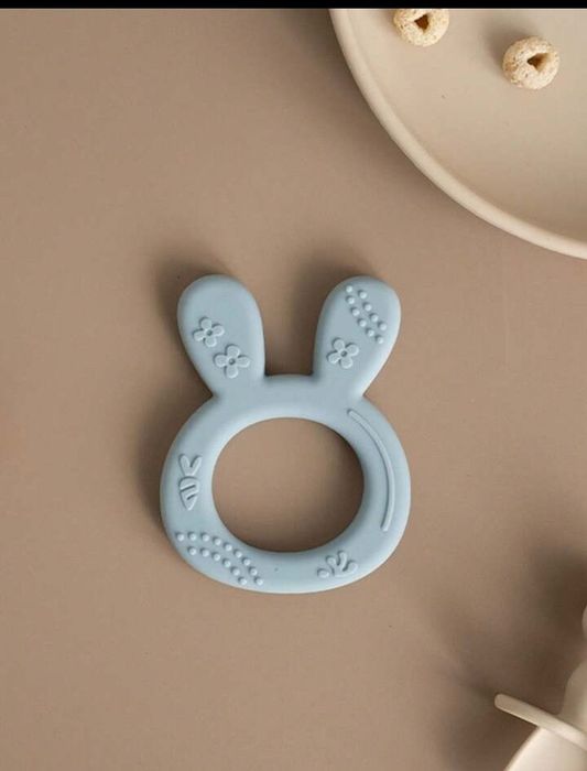 Gryzak w kształcie królika