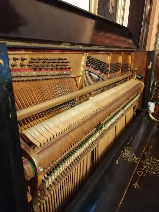 Sprzedam Niepowtarzalne wyjątkowe pianino