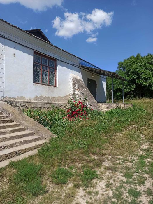 продам склад/магазин с.Плебанівка Шаргородський р-н
