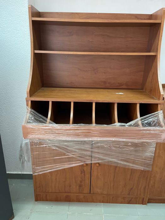 Móvel apoio restaurante e cozinha