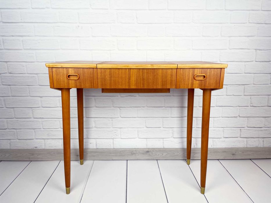 Biurko z lustrem, Dania, lata 50 – Mid-Century Modern, toaletka