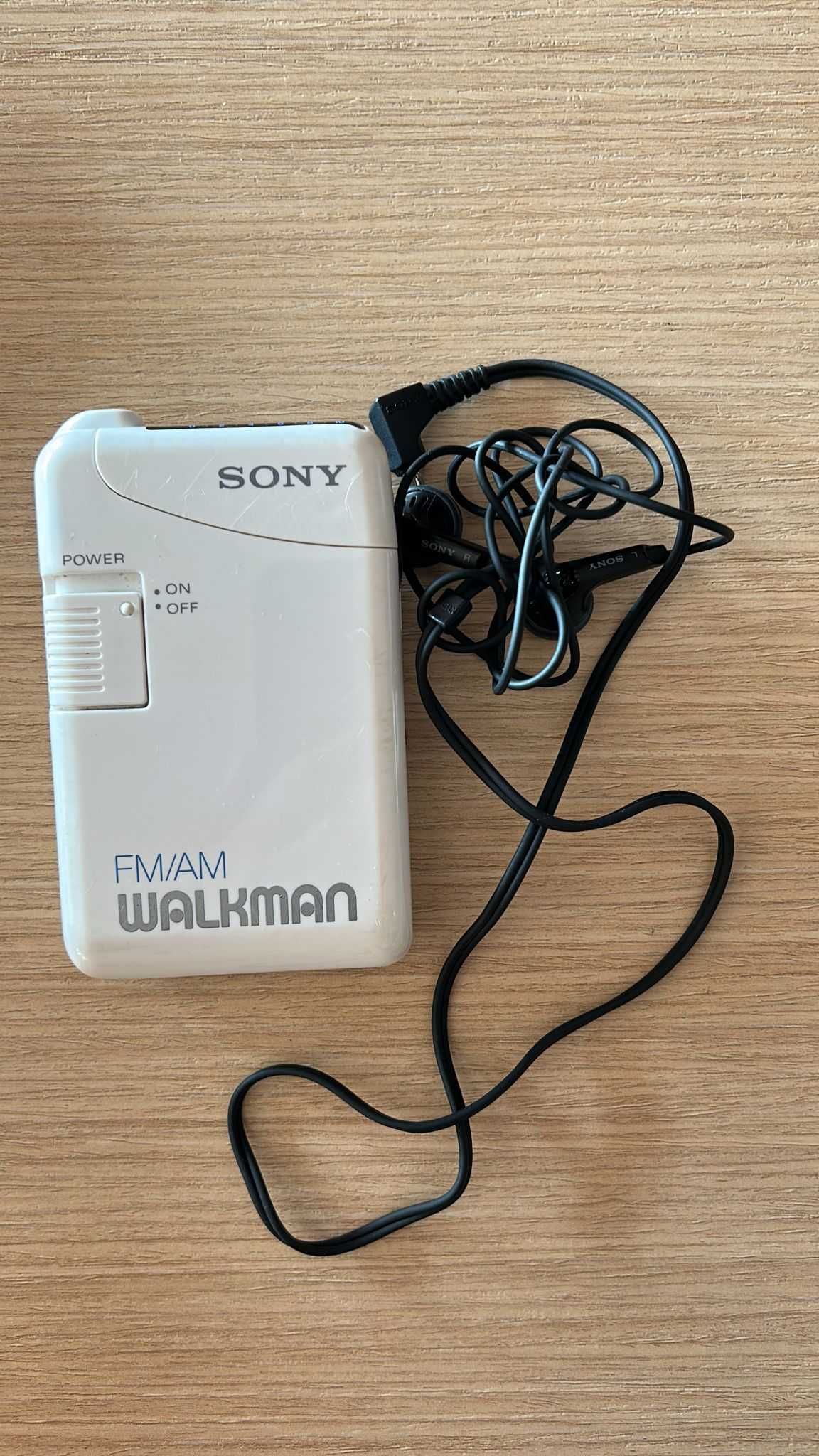 WALKMAN AM FM VINTAGE