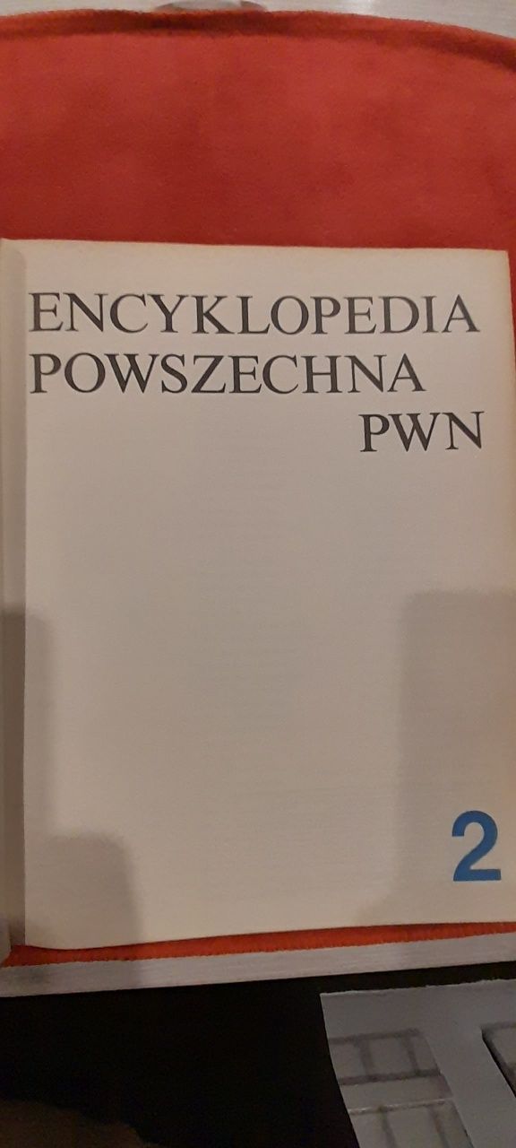 Encyklopedia powszechna PWN tom 2