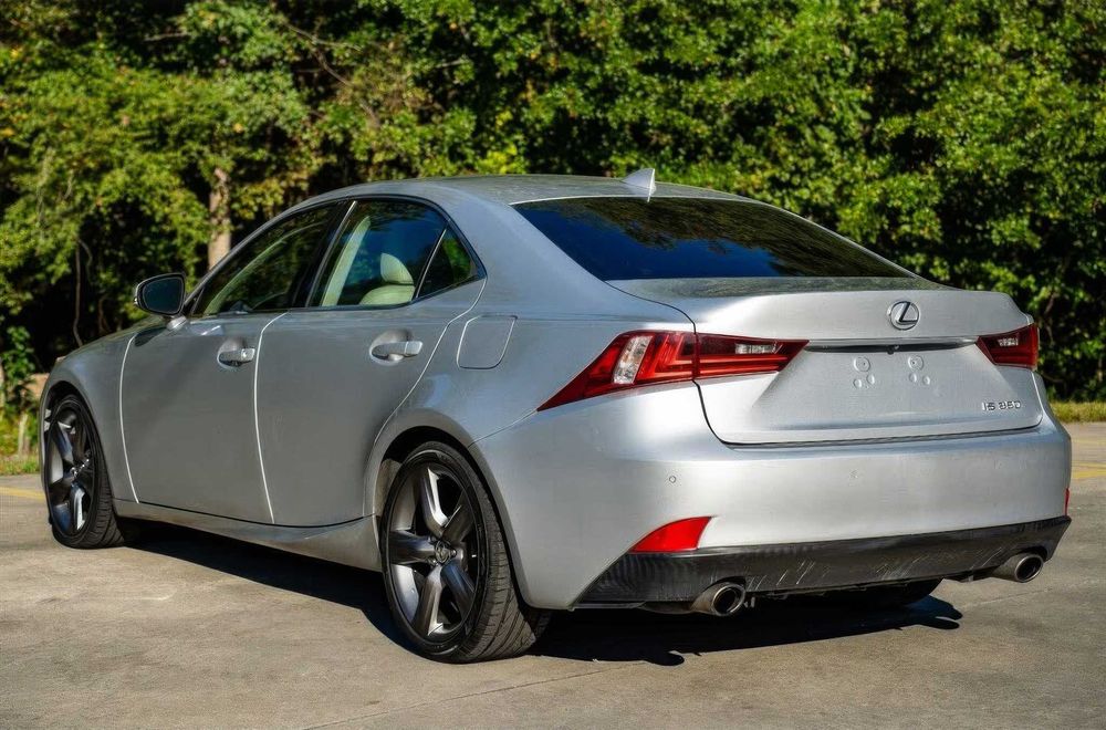 Lexus IS 350      2014