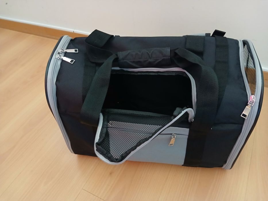 Transportadora de gatinho.