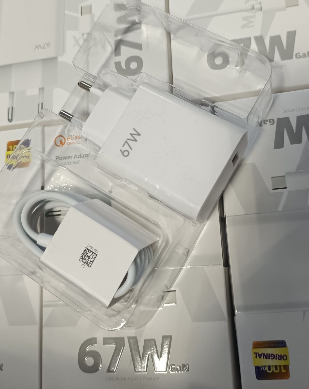 Швидка зарядка 33w Type - C мережевий зарядний пристрій 33 W
