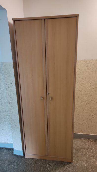 Szafa dwudrzwiowa 74cm x 54cm x200