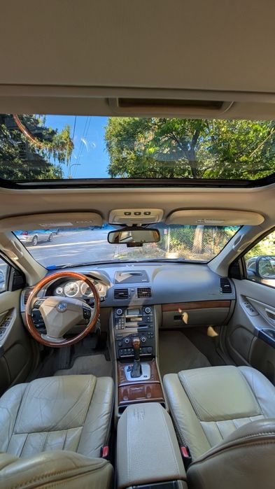 Volvo XC90 4.4 V8 AWD Executive | 2011 | LPG |