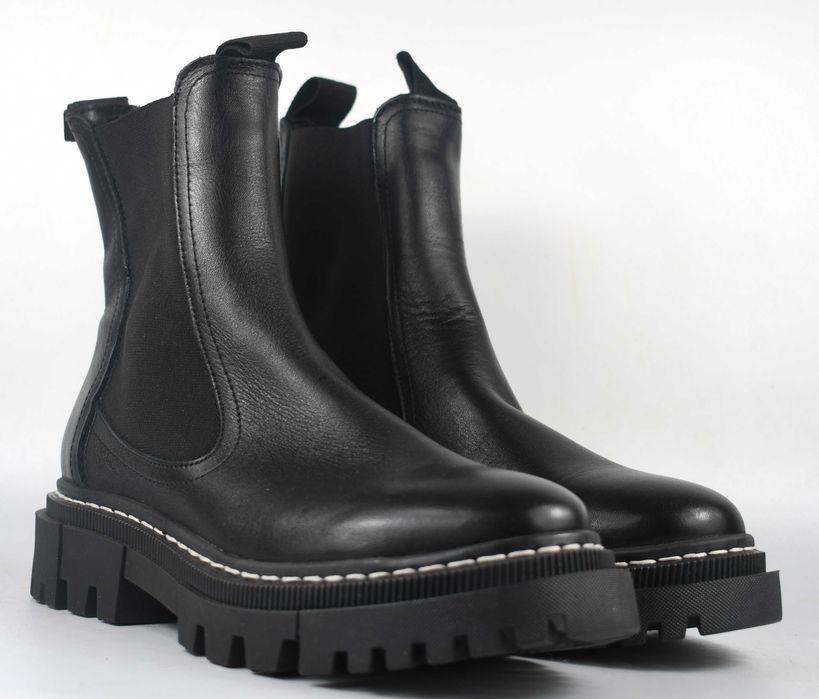 Nowe skórzane ocieplane botki Tamaris rozmiar 38