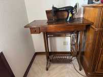 Máquina Singer antiga