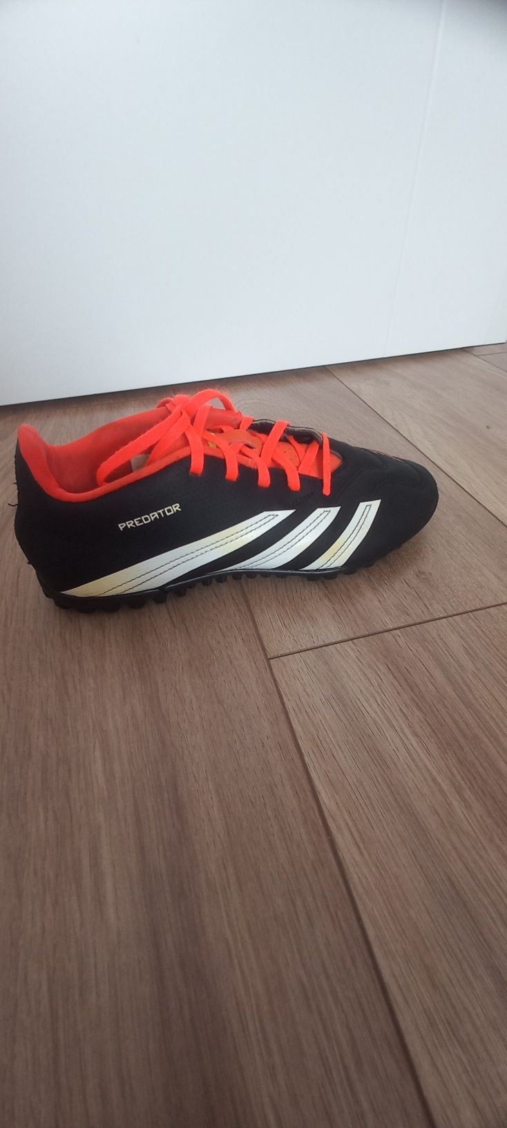 Turfy Predator Adidas 39 rozmiar