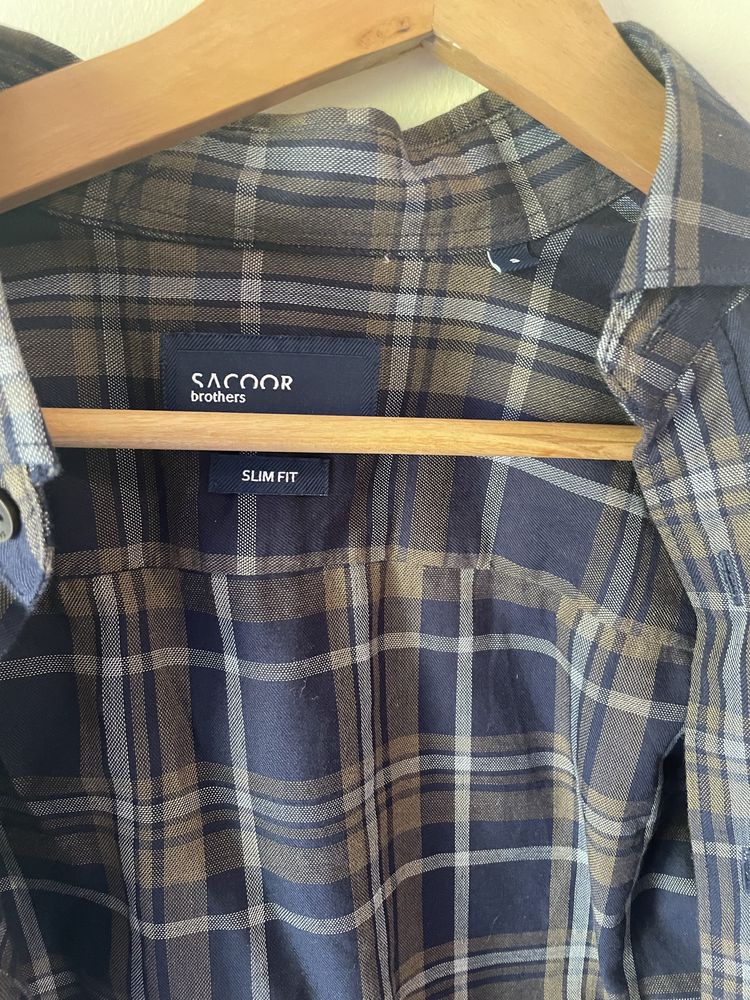 Camisa sacoor slim fit nova- tamanho S