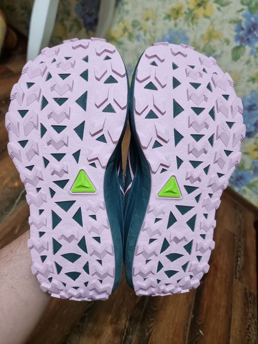 Оригінал 100% жіночі кросівки Asics Trabuco Max 4  EUR 42