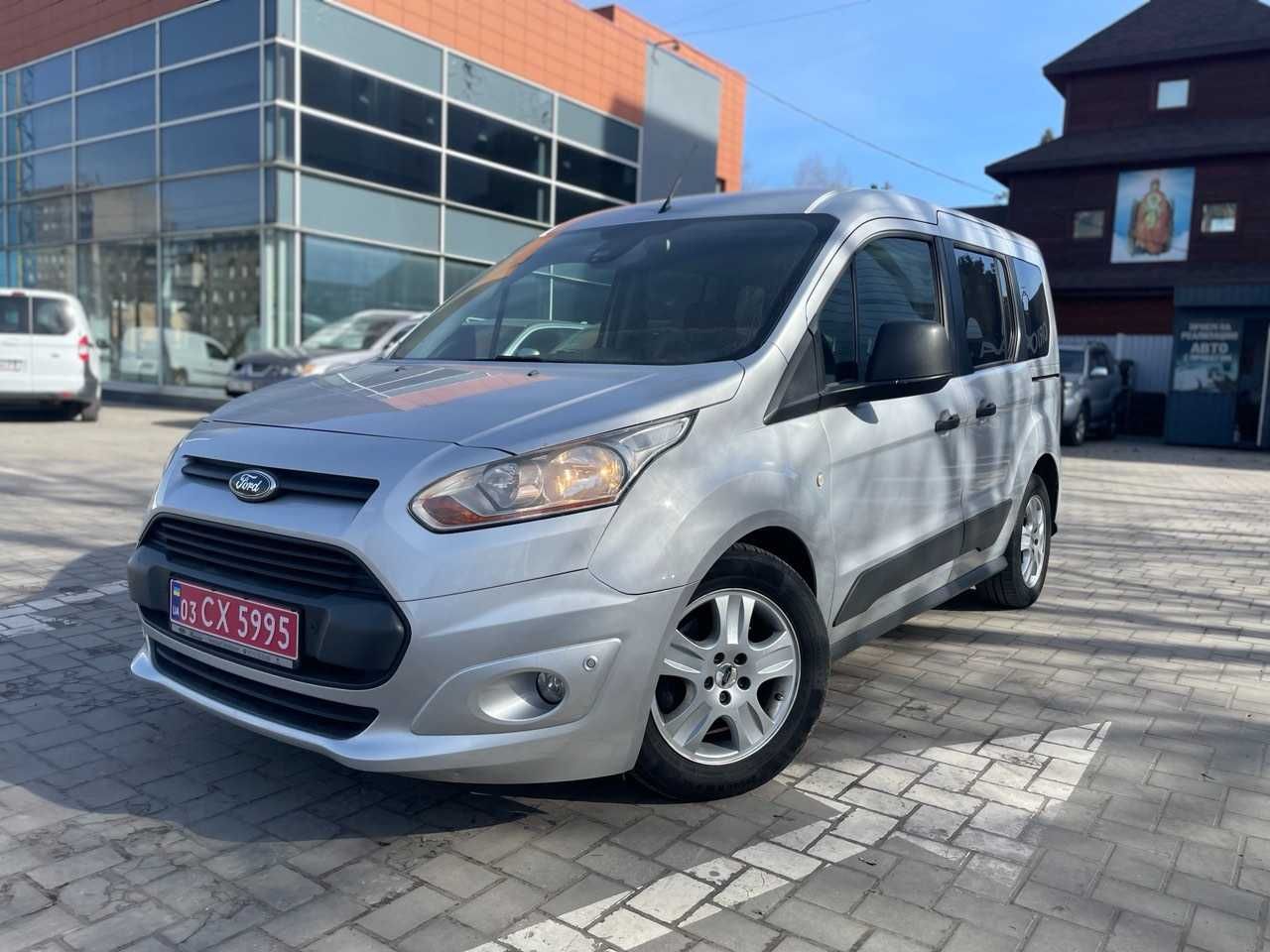 Продам  Ford Connect, оригинальный  пассажир 2014г Обмен/Рассрочка