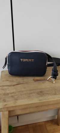 Tommy Hilfiger nerka saszetka