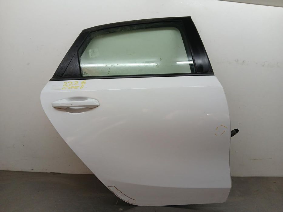 Porta trás direita KIA Ceed (CD)