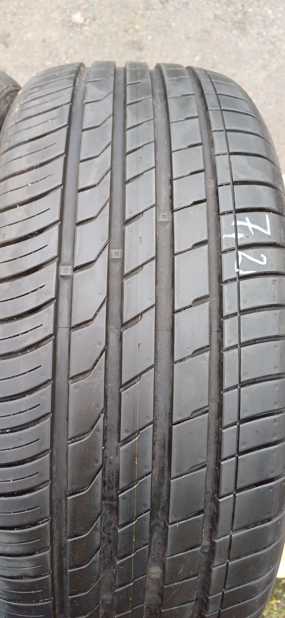 215/55R17 94V NEXEN , komplet opon letnich.