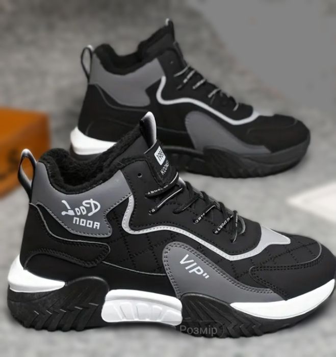 38р./24,5 см. На хутрі кросівки еврозима черевики підліткові хлопчику