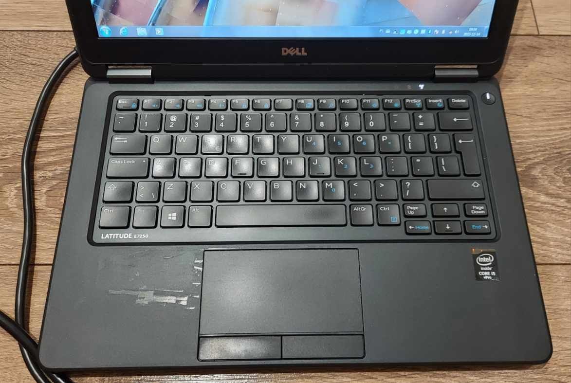 Dell Latitude e7250 i5 VPro 8GB RAM