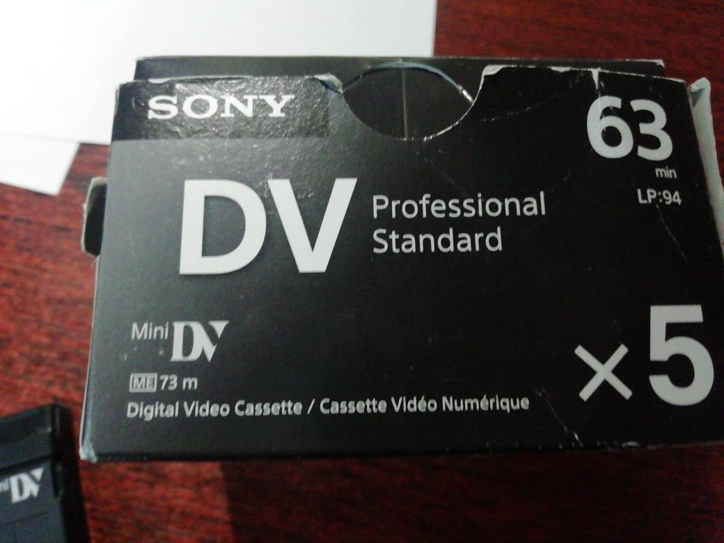 Видеокассеты mini dv