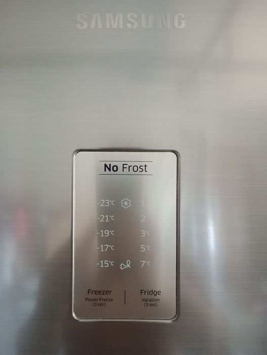 Lodówka SAMSUNG No Frost 185cm