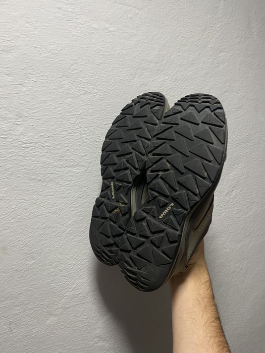 Трекінгові кросівки Lowa Gore-tex