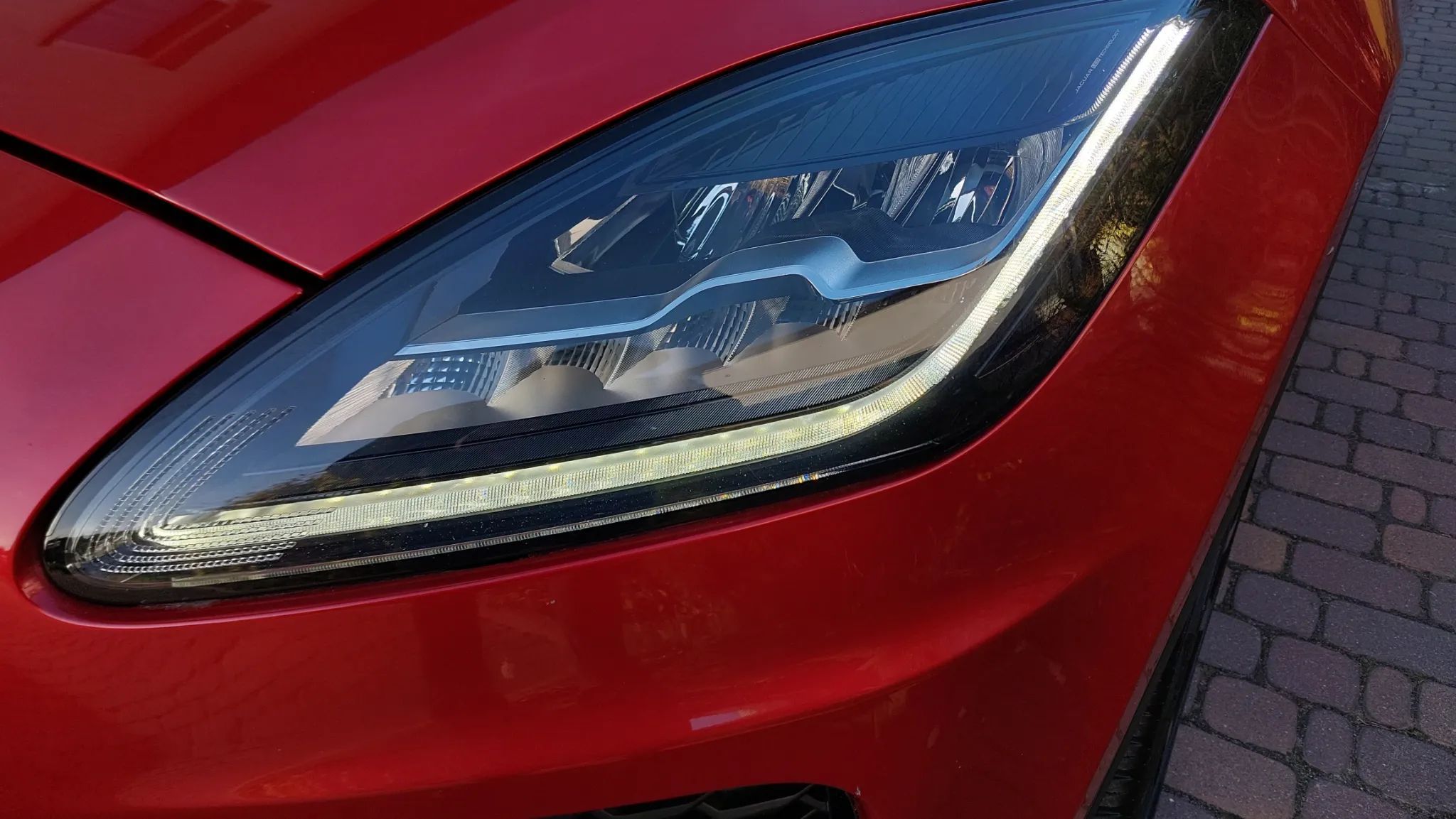 Jaguar E-Pace 2.0d150KM R_Dynamic S Full_Led Kamera Navigacja Skóra Zarejestrowany