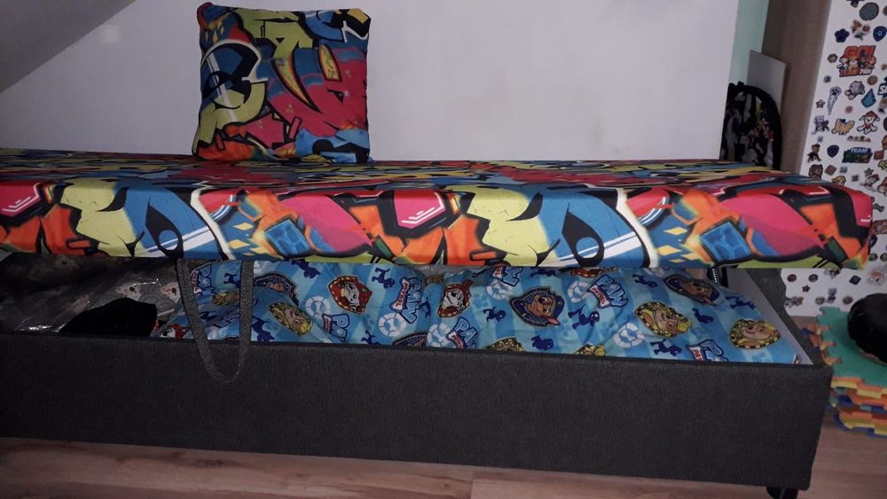 Łóżko dziecięce / młodzieżowe 190x80  idealny stan