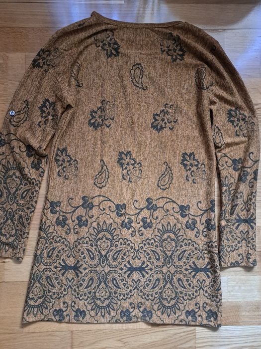 Sukienka/tunika dzianinowa karmel i wzór długi rękaw roll on r 42-44