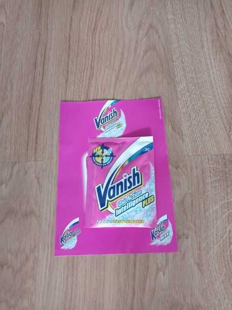 Vanish Oxi Action Intelligence Plus odplamiacz w proszku saszetka 30 g