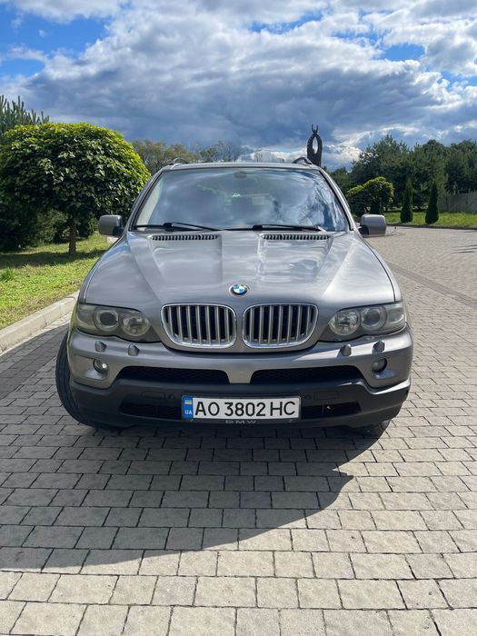 Продам BMW X5 E53 2005