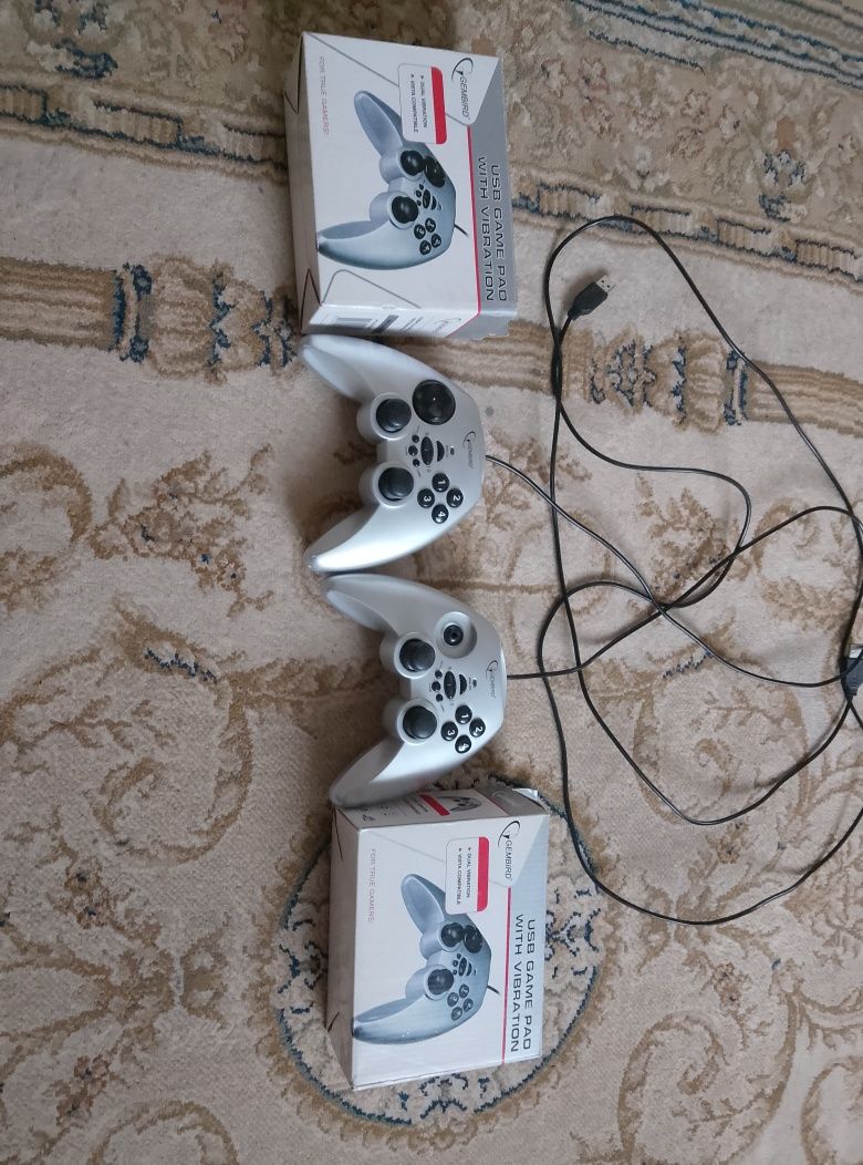 Ігрові джойстики Gembird usb