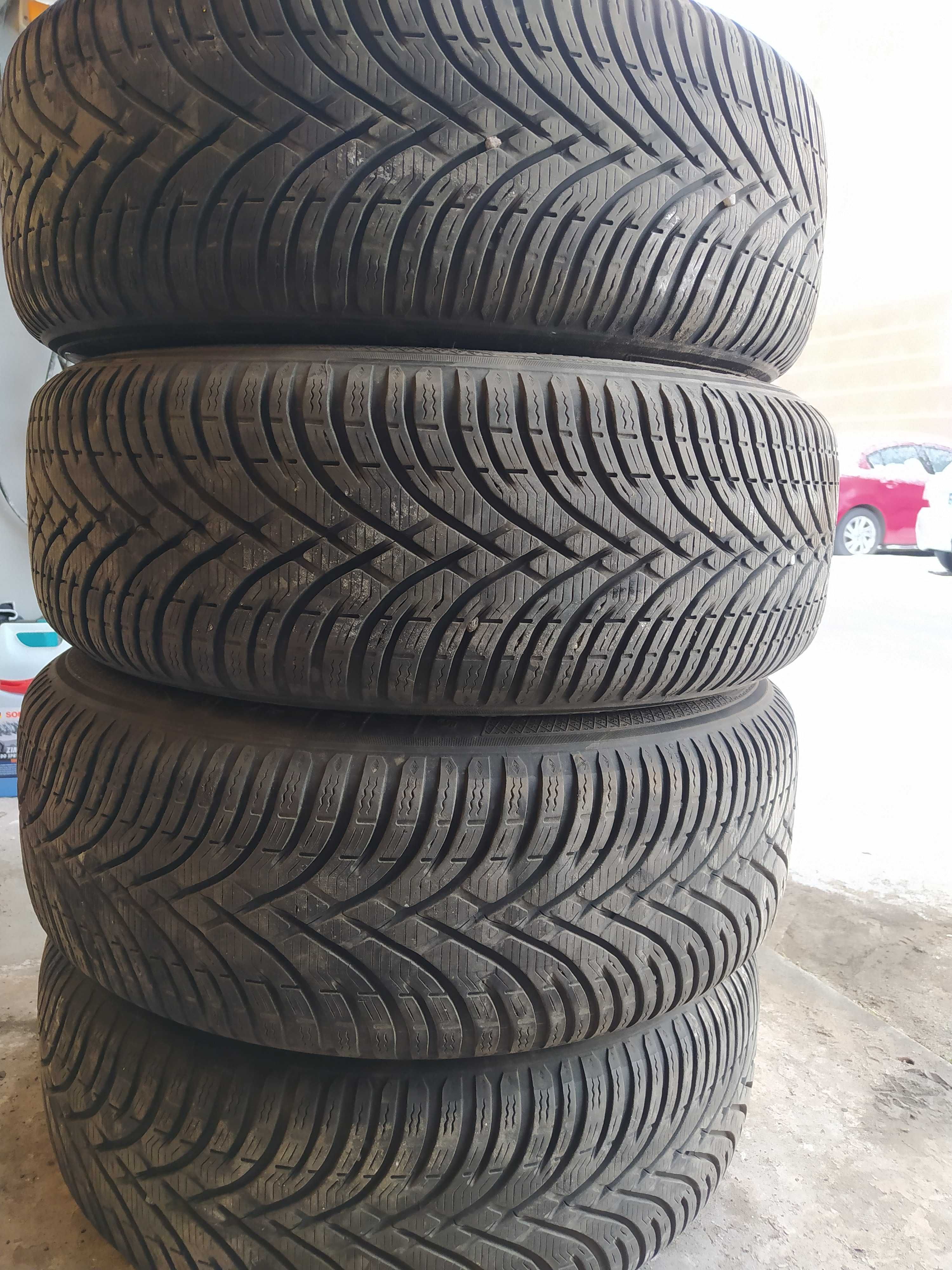 Felgi stalowe Volvo 16 + 215/55R16 Kleber Krisalp