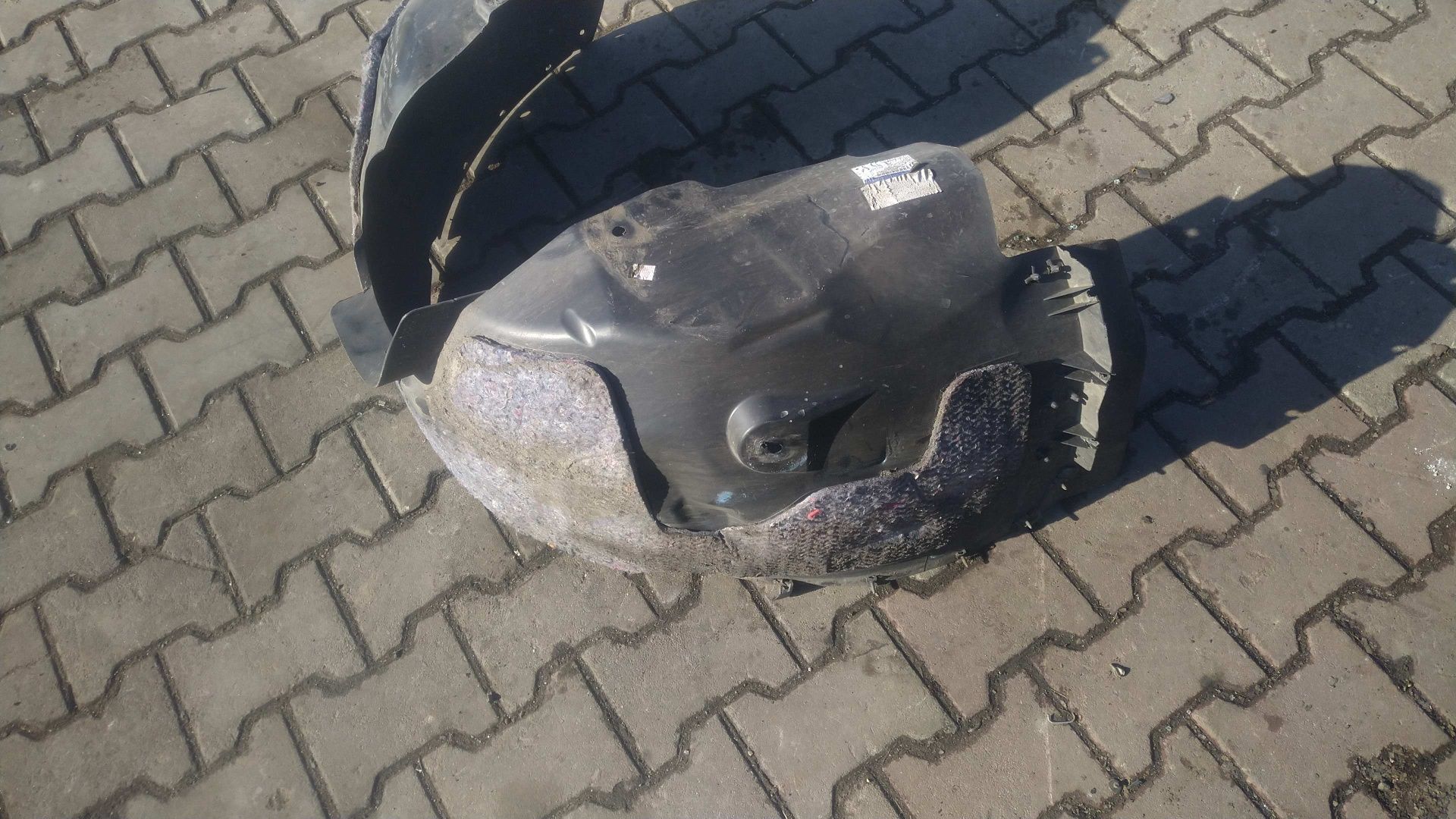 ) S-Max Mk2 nadkole przód prawy