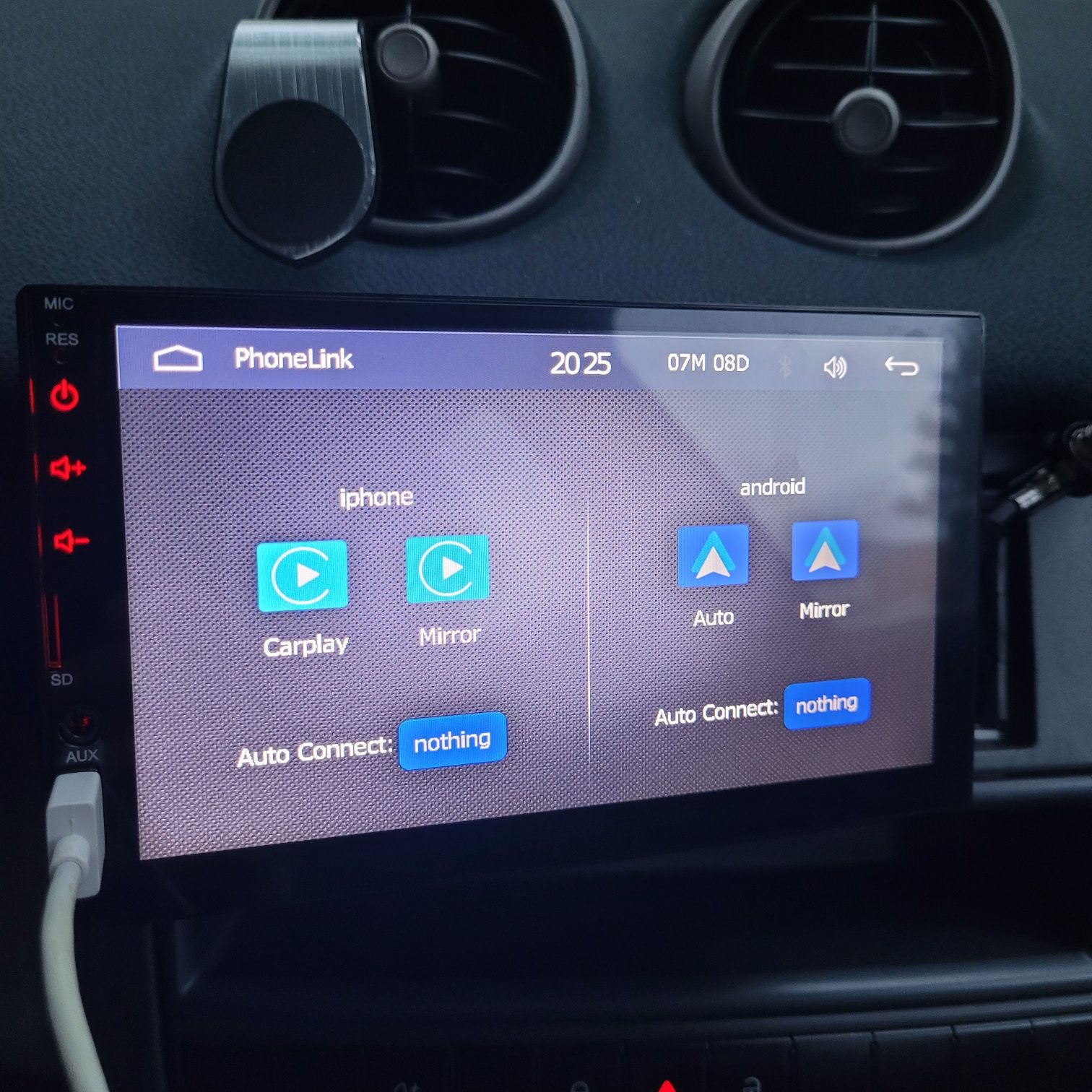 Radio Carplay Android auto bluetooth dotykowy 7
calowy ekran AUX samoc