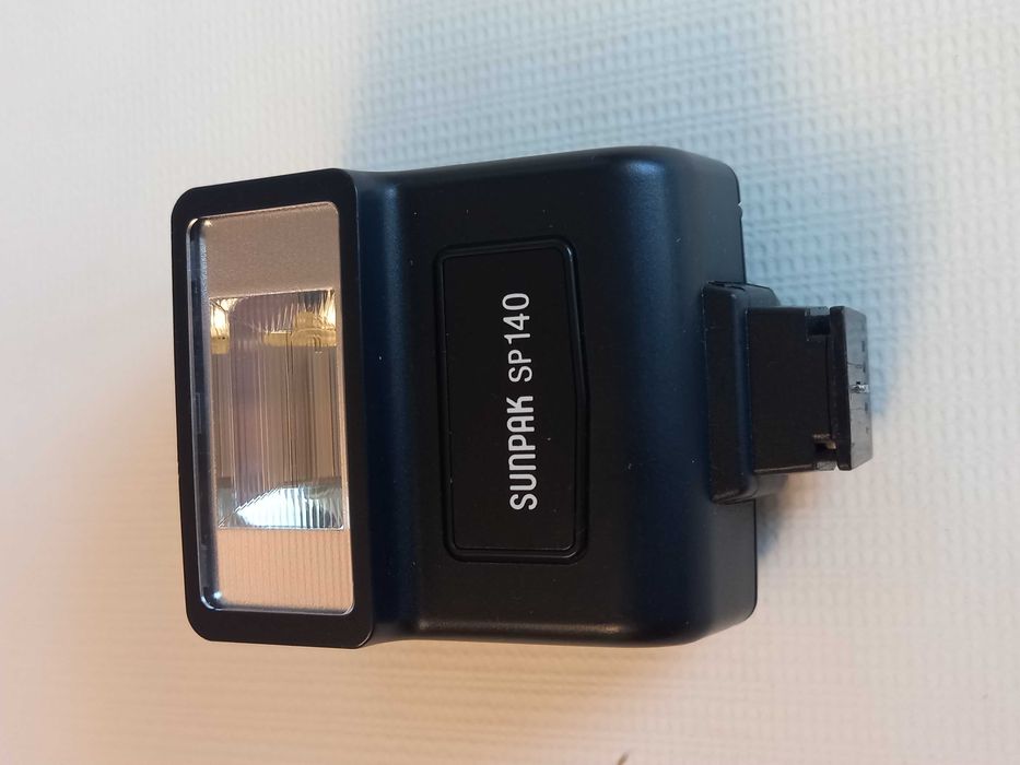 Фотовспышка Sunpak