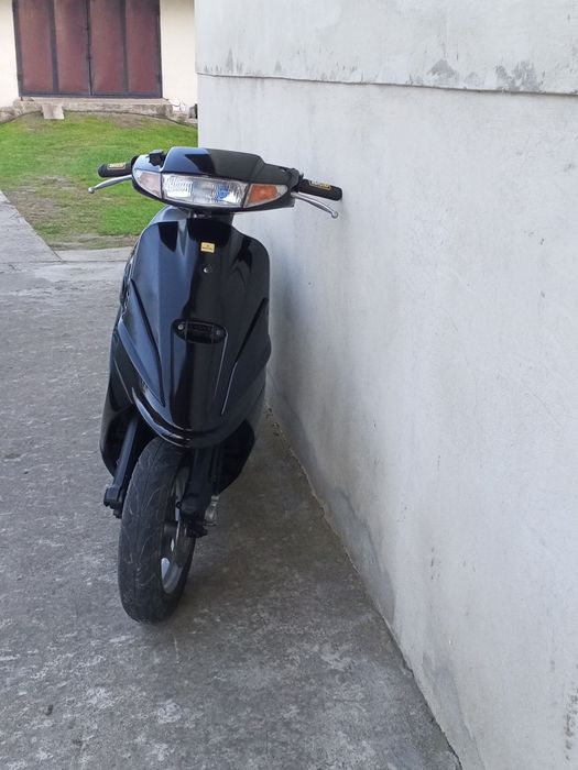 Suzuki ceпія в ідеальному стані.