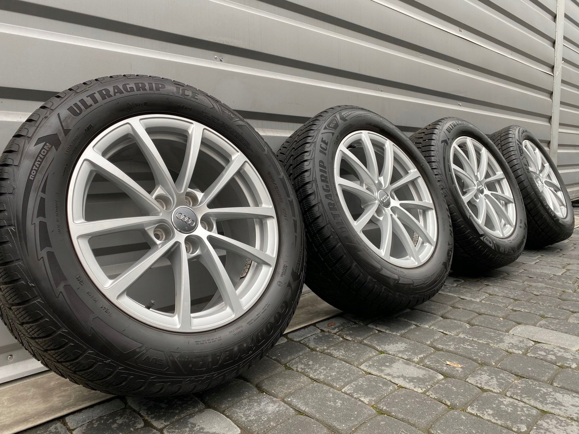 Oryginalne Felgi Audi 17 A3 A4 A5 A6 A8 Q3 Q5 TT