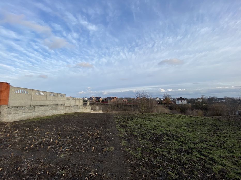 Продажа землі Крюківщина /Вишневе