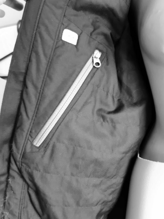 Олимпийка. Ветровка. Осенняя курточка.  G A P