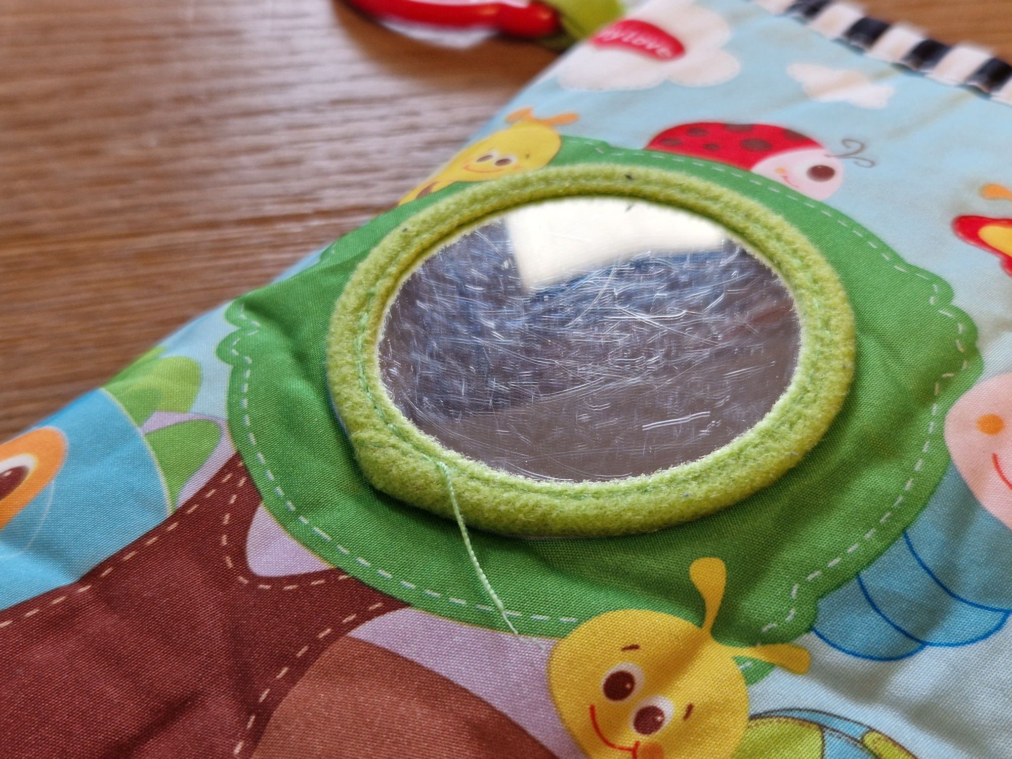 książeczka intreaktywna TinyLove