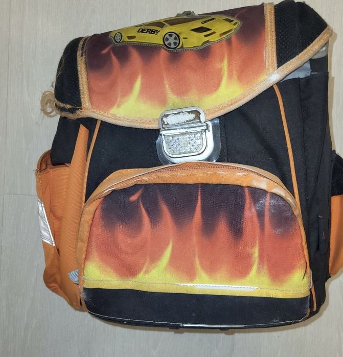 Шкільний рюкзак