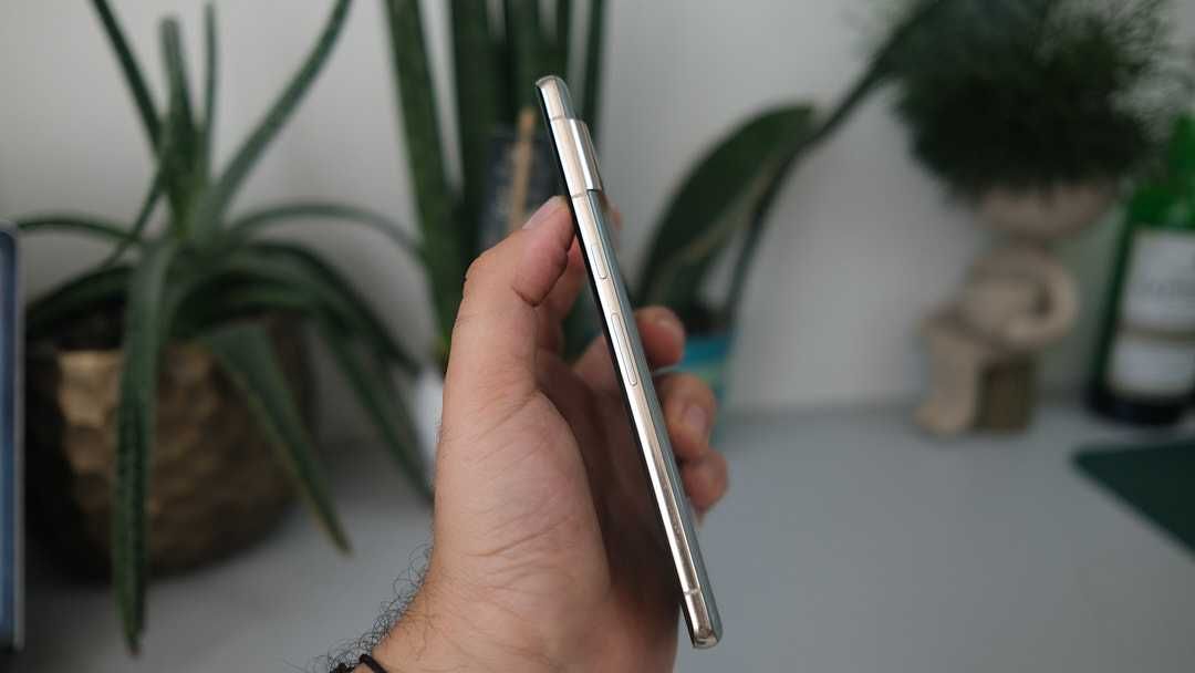 Google Pixel 7 Pro 12/128 Gb Hazel Neverlock уцінка