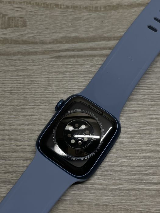 Apple Watch Series 7 41 мм gps 32gb