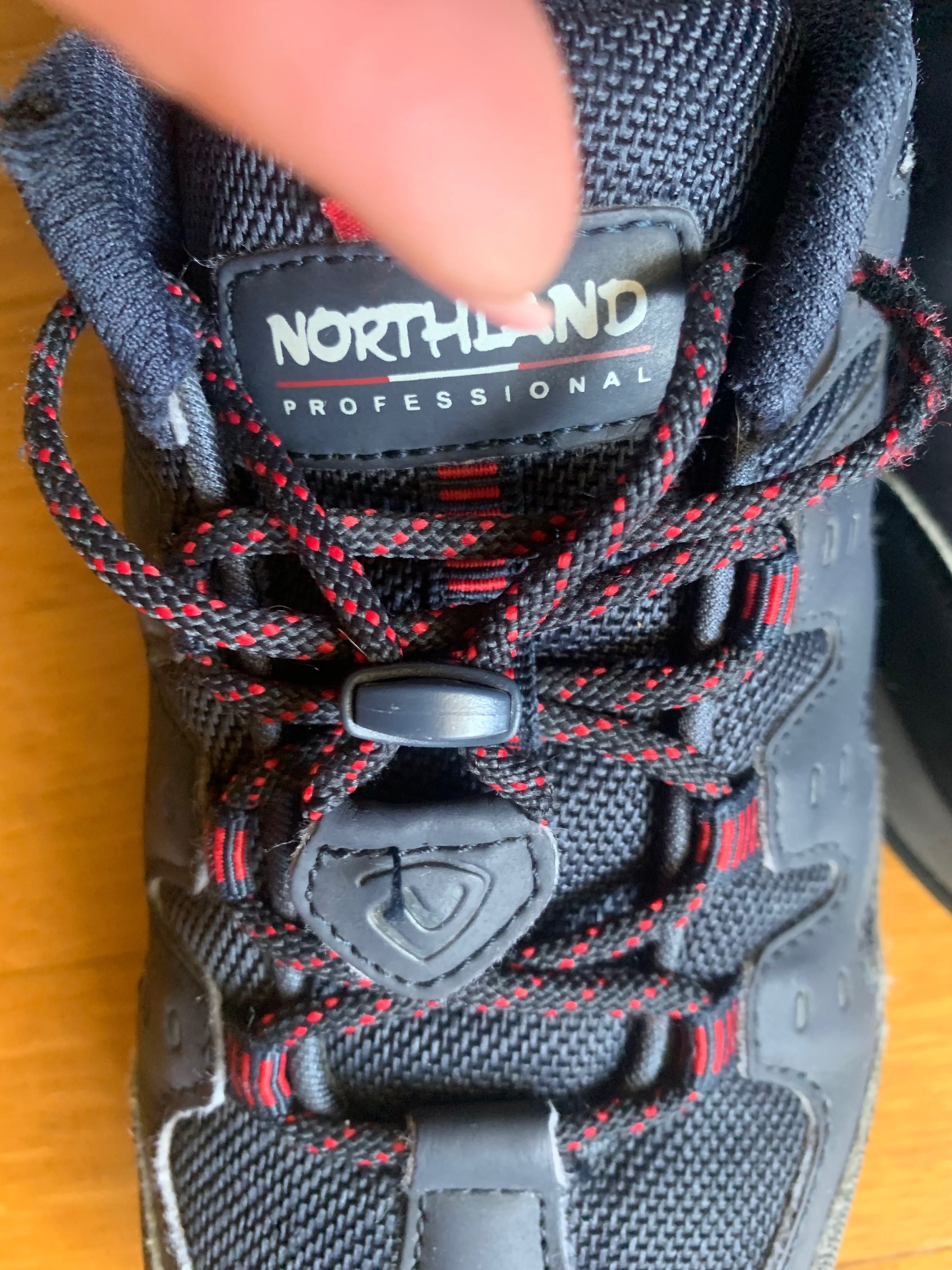 Туфлі кросівки Northland